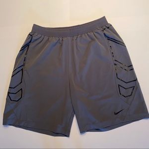 Nike short